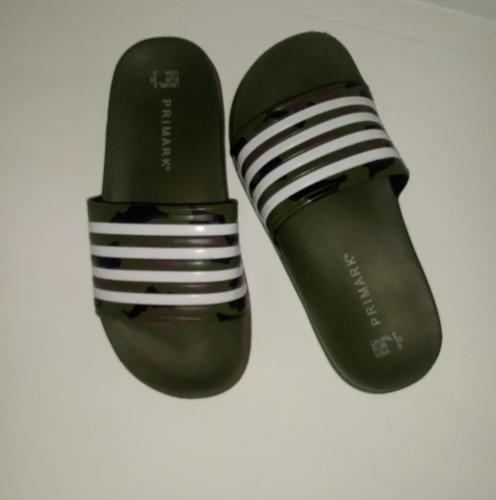 Primark Boys Olive green and white Striped Slides